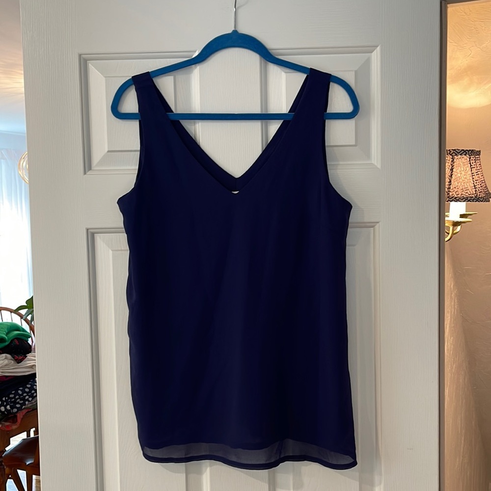 Alice Co Navy V-Neck Flowy Tank Size Medium